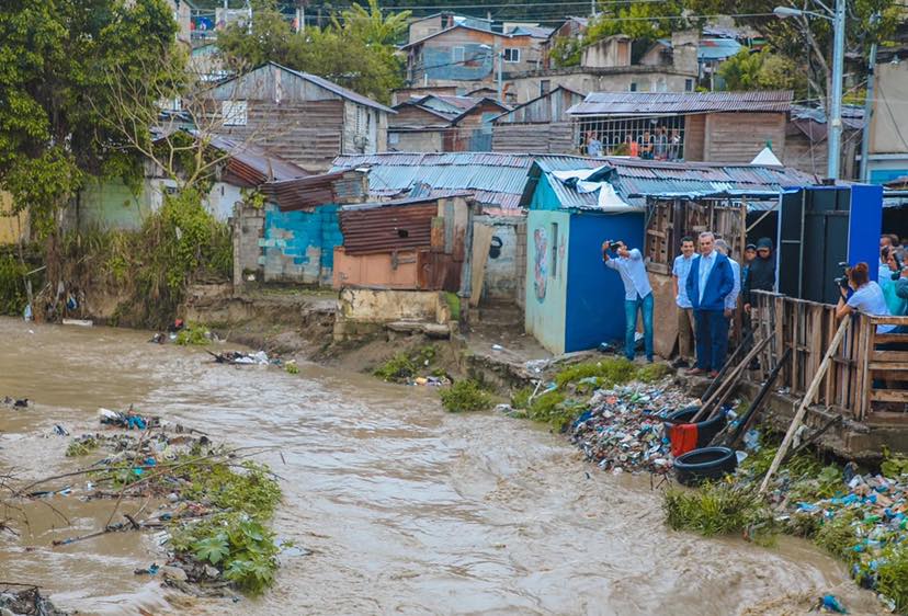 Abinader inaugura y deja iniciados varios proyectos sociales por más de RD$ 4,500 millones en Santiago