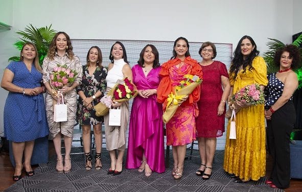 Acroarte presentó el conversatorio “Madres, ejemplos de superación”