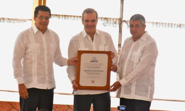 OMT reconoce a RD como país número uno en la recuperación del turismo