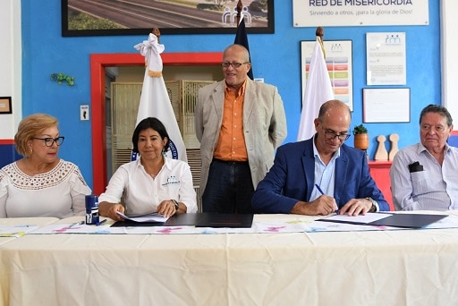 Coraasan y Fundación Red de Misericordia firman acuerdo de cooperación