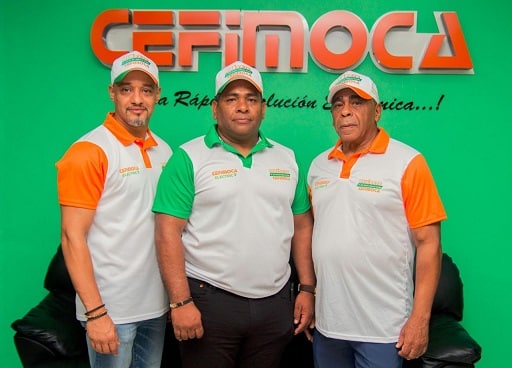 Realizan primera Feria de Vehículos Eléctricos en Moca
