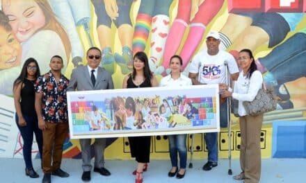 Develan mural en reconocimiento a la inclusión social