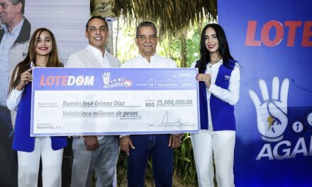 <strong>Abogado de Puerto Plata recibió RD$25.0 millones por acertar jugada del Agarra4 de Lotedom</strong>