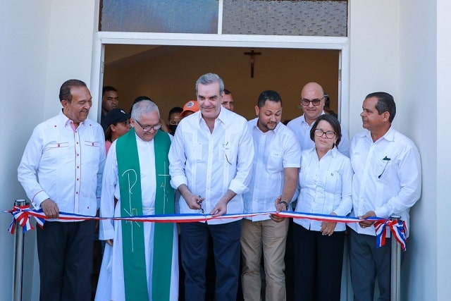 Presidente Abinader inaugura cuatro obras en Santiago Rodríguez