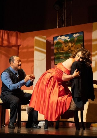 Brenda Sánchez se crece como actriz en obra de teatro