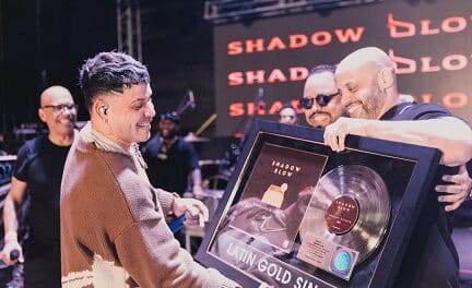 Shadow Blow recibe Disco de Oro por “Mensaje Directo”
