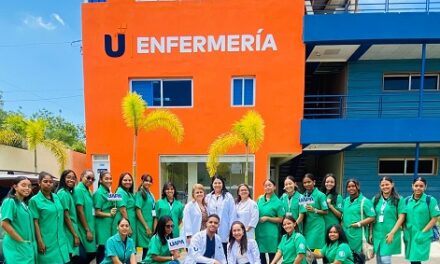 Carrera de Enfermería de UAPA celebra open house