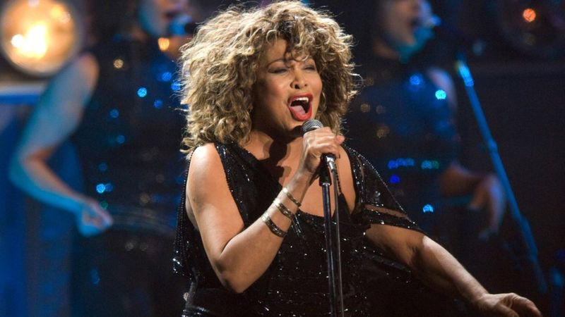 Tina Turner, reina del ‘rock and roll’, muere a los 83 años