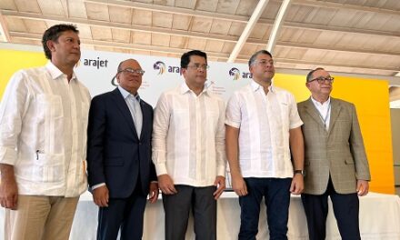 Arajet establece ruta Santiago-Colombia