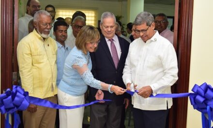 Fundación 20 30 inaugura y anuncia nuevo centro de salud