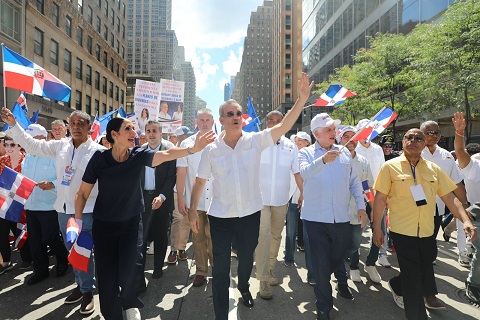 Presidente Abinader encabeza Desfile Dominicano de Manhattan