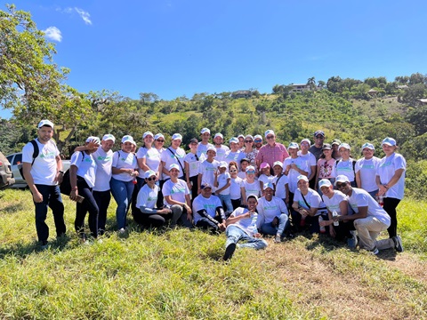 Aeropuerto Cibao realiza jornada de reforestación en coordinación con Plan Sierra