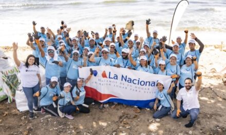La Nacional realiza jornada de limpieza de playas