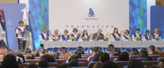 ISFODOSU entrega al Cibao 313 nuevos docentes de excelencia en 2023