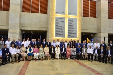 FMM lanza Fideicomiso Filantrópico, devela mural “Guardianes de la Academia”