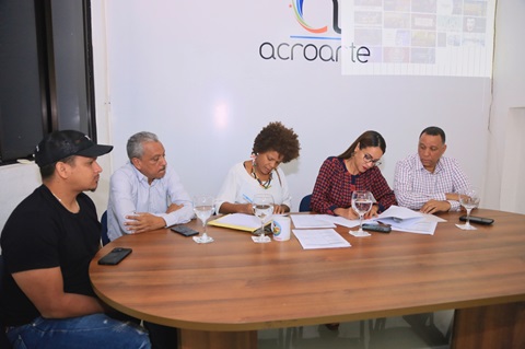 Acroarte celebra reuniones evaluativas Premios Soberano 2024