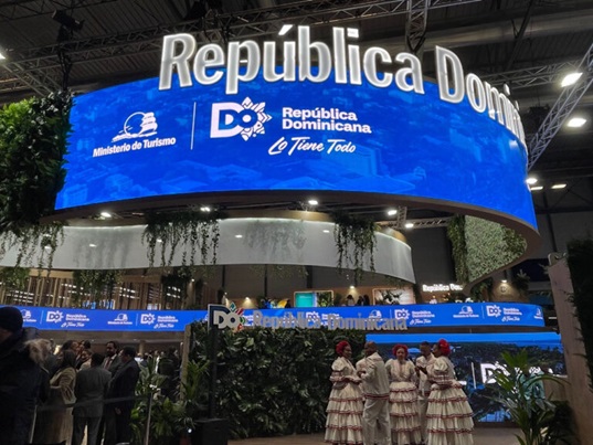 Banco Popular afianza liderazgo de apoyo al turismo en FITUR 2024