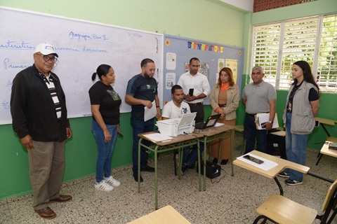 La JCE realiza prueba cómputo electoral de cara a elecciones municipales