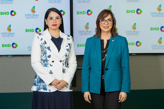 CEDI-Mujer y Banco BHD promueven inserción laboral con programa de pasantía