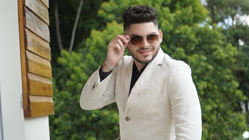 Jayson Guzmán regresa al ruedo con “Amor traicionero”