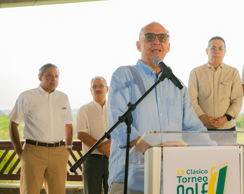 ACIS homenajea a Fernando Capellán en XX Torneo Clásico de Golf