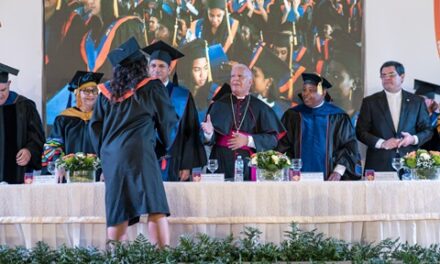 UCATEBA realiza su XXVII Graduación Ordinaria