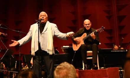 “Danny Rivera Sinfónico” en el Teatro del Cibao
