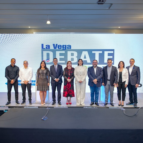 Debate Electoral organizado por Cámara de Comercio La Vega proyecta propuestas de candidatos