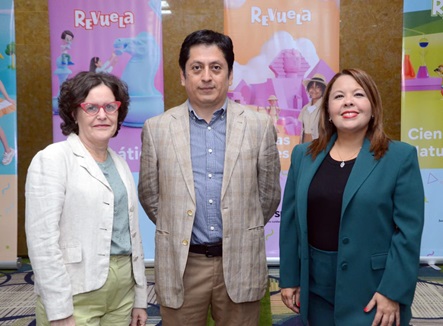 Grupo SM presenta proyecto educativo ‘Revuela’ en Santiago