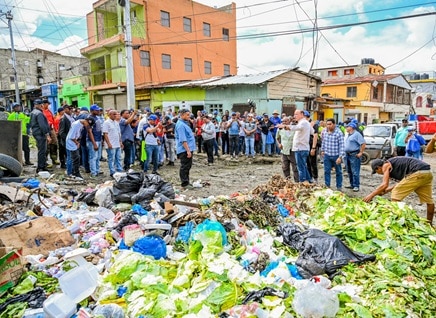 Alcalde Ulises Rodríguez inicia transformación del Hospedaje Yaque