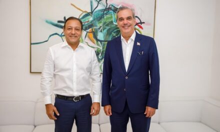 Presidente Abinader se reúne con Abel Martínez