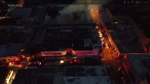 Incendio en Mercado Modelo de Santiago deja pérdidas millonarias