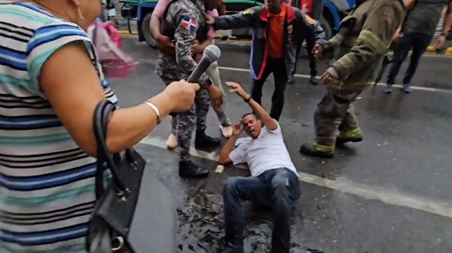 CDP Santiago condena agresión policial contra periodistas