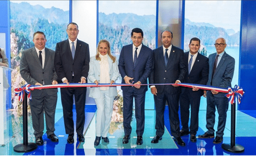 RD inaugura su stand en feria Top Resa 2024 de París