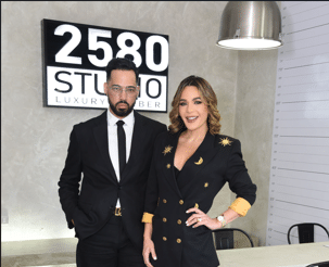 Keyther Estévez inauguró Luxury Barber 2580 Studio