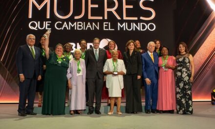 Banco BHD entrega Premio Mujeres que Cambian el Mundo