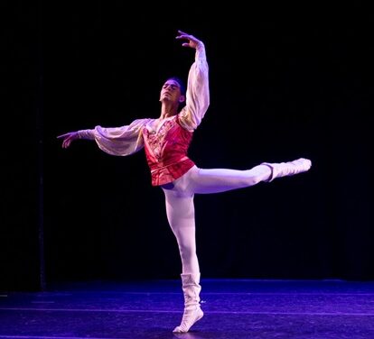 Alexander Marmolejos, promesa dominicana del ballet en escenarios internacionales