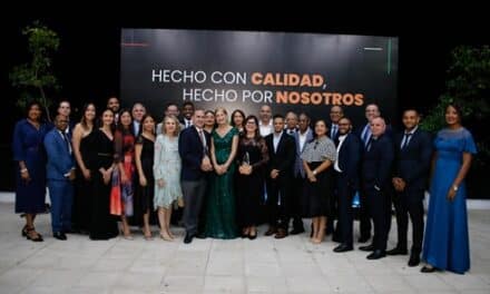 Reid & Compañía, S. A. es reconocida plata por el Premio Nacional a la Calidad del Sector Privado