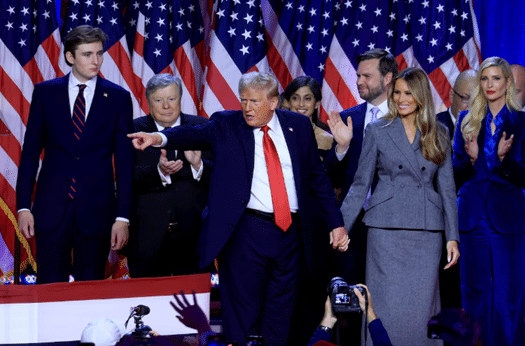 Donald Trump regresa a la Casa Blanca con el 52% del voto y una victoria contundente sobre Kamala Harris