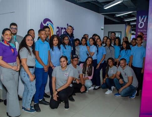 Arajet celebra dos años de programa “Piloto por un día”