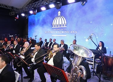 Gobierno cierra festividades navideñas con Orquesta Filarmónica en Mao