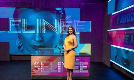 “SELINÉE” celebra tres años con nueva escenografía y contenido renovado