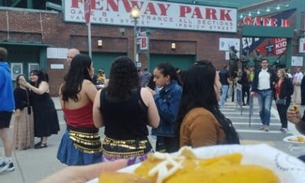 Crónicas monumentales: Siempre nos quedará Boston, Shakira