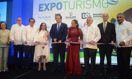 Expoturismo 2025 reúne a líderes del sector y proyecta a Santiago como centro del turismo nacional