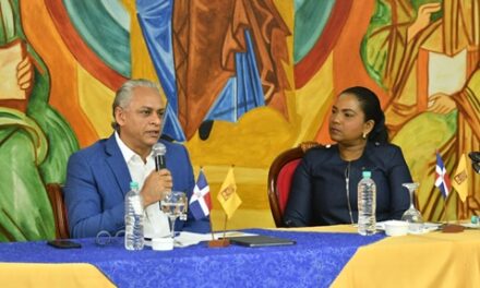 JCE concluye presentación de nueva cédula a líderes católicos