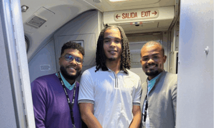 Arajet lleva programa “Mi Primer Vuelo” a Nueva York