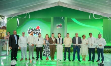 Vicepresidenta resalta rol de La Vega en economía del país durante apertura Expo Vega 2025