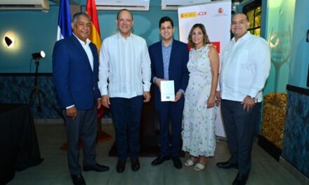 Cámara Restaurante Barceloneta obtiene certificación de excelencia en cocina española, la primera en Santiago