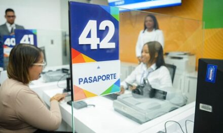 Pasaportes abre nueva oficina en Santiago con horario extendido