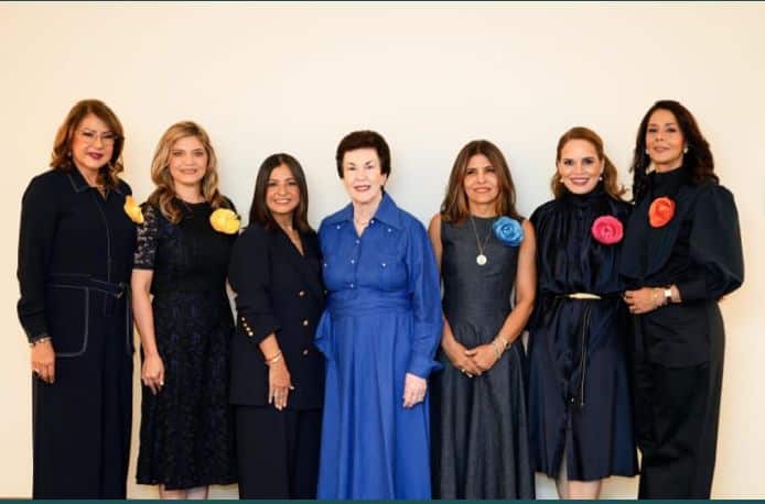 Presentan Voluntariado Pro Maternidad Doña Renée Klang de Guzmán